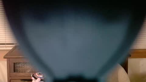 Sabrina online show from 11-11-25, 01:27