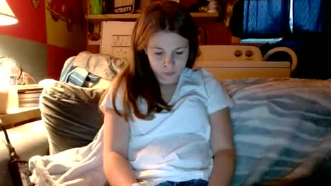 Snapshot of sabrinalexington chatting on 07-10-26, 12:15 Sabrina online show from 07-10-26, 12:15