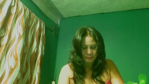 Snapshot of sabrinamae69 chatting on 02-03-25, 06:39 naden online show from 02-03-25, 06:39