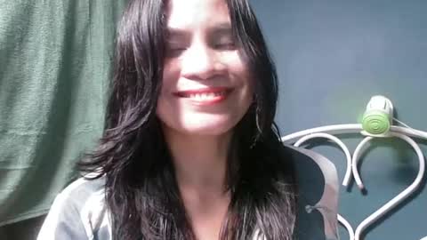 Snapshot of sabrinamae69 chatting on 02-24-25, 12:59 naden online show from 02-24-25, 12:59