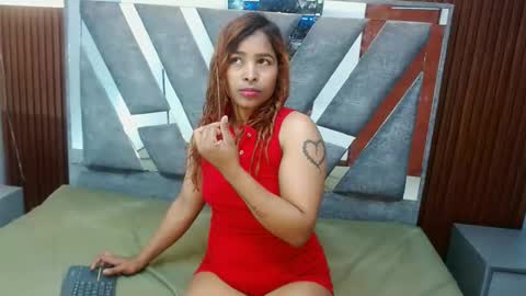Snapshot of sabrinaroosa202cl chatting on 09-25-25, 11:36 sabrinaroosa202cl online show from 09-25-25, 11:36