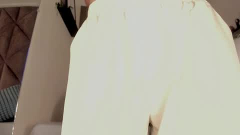 Snapshot of sabrinaspell_ chatting on 01-17-26, 11:37 S A B R I N A online show from 01-17-26, 11:37