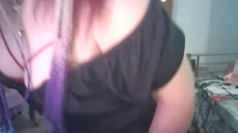 Snapshot of sabrinaxlovess chatting on 04-07-26, 06:30 SabrinaXlovess online show from 04-07-26, 06:30