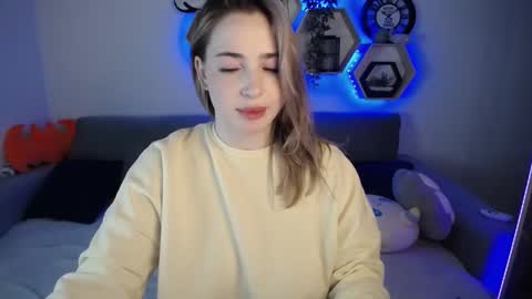 Sabrina Violet online show from 12-15-24, 12:38