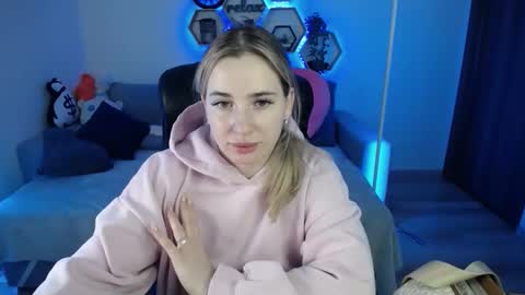 Sabrina Violet online show from 11-09-25, 09:07