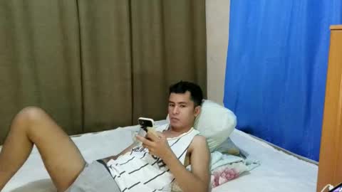 Snapshot of sachu01 chatting on 06-03-26, 08:39 Sachu01 online show from 06-03-26, 08:39