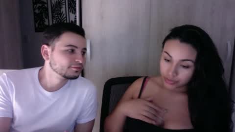 Snapshot of sacred__desire chatting on 10-08-25, 01:36 Chris Wolf Venus Moon online show from 10-08-25, 01:36