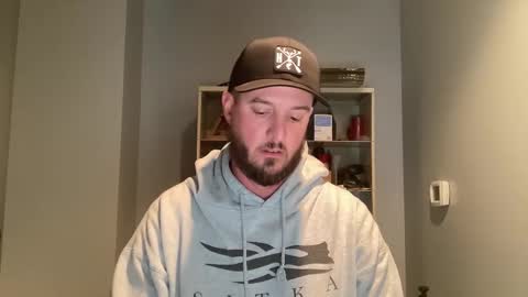 sacredroses online show from 10-27-25, 04:22