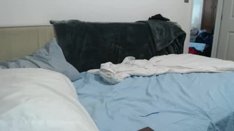 dadbod online show from 09-23-25, 05:05