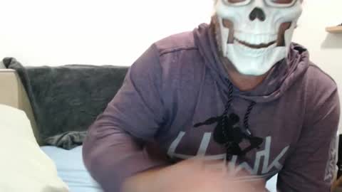 dadbod online show from 10-21-25, 08:20