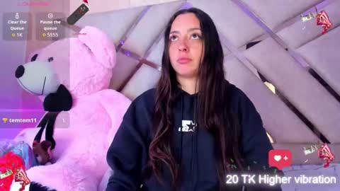    online show from 10-13-25, 02:00