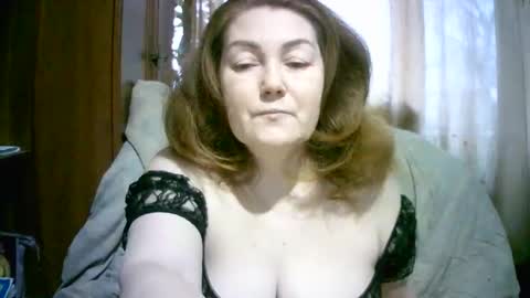 Snapshot of sadie_lorri chatting on 12-17-25, 11:05 Sadie Lorri online show from 12-17-25, 11:05