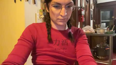 Sadie online show from 02-05-25, 01:26