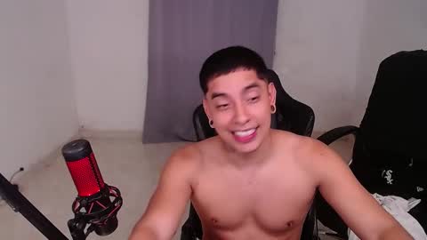 Snapshot of saenz_hotx chatting on 03-10-25, 01:34 saenz_hotx online show from 03-10-25, 01:34