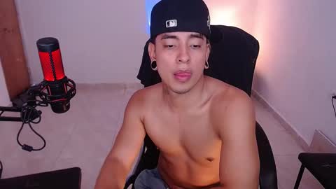 Snapshot of saenz_hotx chatting on 10-02-25, 09:55 saenz_hotx online show from 10-02-25, 09:55
