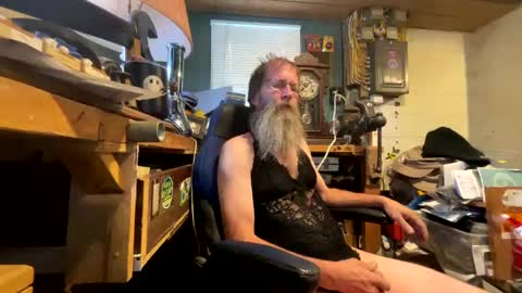 safety_fist online show from 01-07-25, 08:52