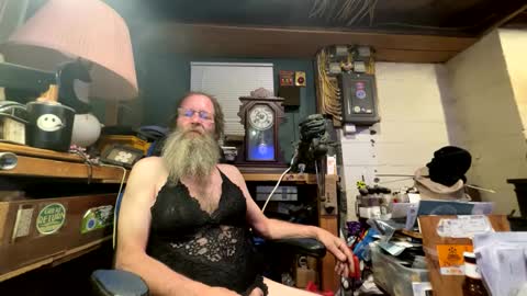 safety_fist online show from 01-18-25, 12:57