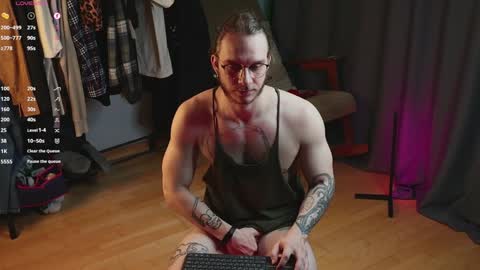 Snapshot of sage6688 chatting on 12-29-24, 05:42 Adam online show from 12-29-24, 05:42