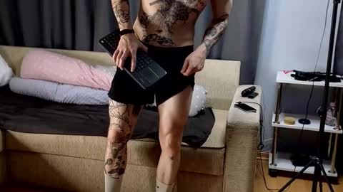 Snapshot of sage6688 chatting on 11-02-25, 12:18 Adam online show from 11-02-25, 12:18