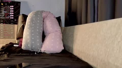 Snapshot of sage6688 chatting on 11-06-25, 12:39 Adam online show from 11-06-25, 12:39