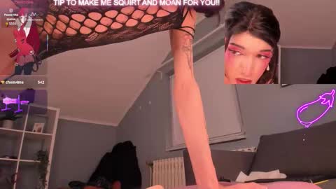 Snapshot of sage_storm chatting on 12-21-25, 12:40 Sage Storm online show from 12-21-25, 12:40