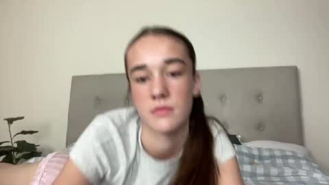 urs xxx content in my bio online show from 05-04-26, 07:48