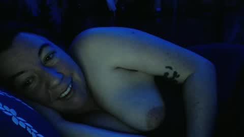 Snapshot of saggiemaggie chatting on 11-23-25, 12:27 saggiemaggie online show from 11-23-25, 12:27