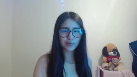 Sahaliefox  online show from 10-02-25, 10:17