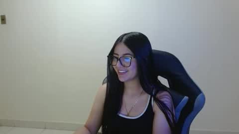 Sahaliefox  online show from 03-24-26, 04:34