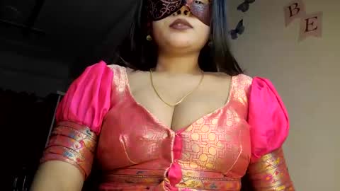 Queen Archana online show from 12-25-24, 06:41
