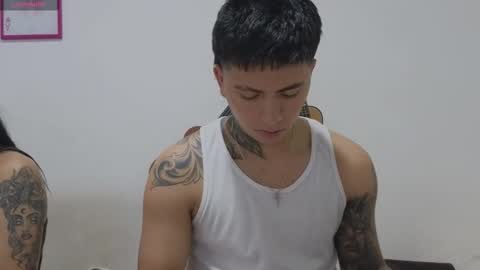 Snapshot of sahara_n_thiago chatting on 01-15-26, 11:26 Sahara y Thiago online show from 01-15-26, 11:26