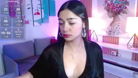 Snapshot of sahhara_ chatting on 07-05-26, 12:12 Hailey jonnes online show from 07-05-26, 12:12