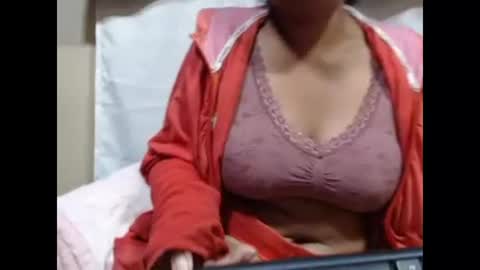 Snapshot of sahobelle chatting on 06-10-26, 02:34 sahobelle online show from 06-10-26, 02:34