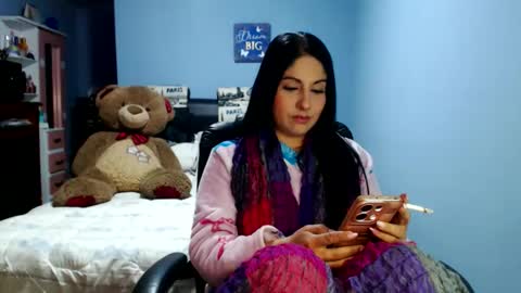 Snapshot of sahotlove1 chatting on 05-27-26, 02:52 Karina online show from 05-27-26, 02:52