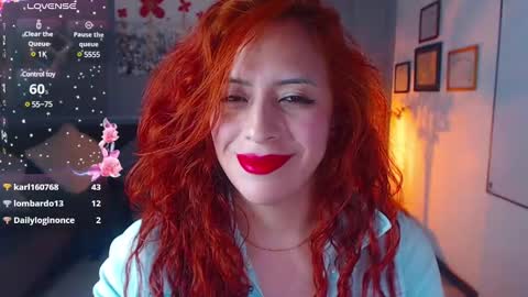 Snapshot of sahra_tayl0r_ chatting on 01-28-25, 05:24 SARA online show from 01-28-25, 05:24