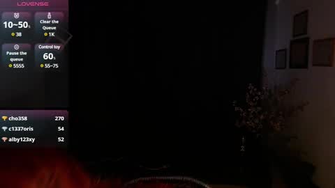 Snapshot of sahra_tayl0r_ chatting on 02-05-25, 09:29 SARA online show from 02-05-25, 09:29