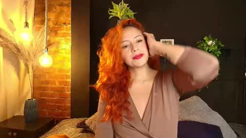 Snapshot of sahra_tayl0r_ chatting on 11-03-25, 02:29 SARA online show from 11-03-25, 02:29