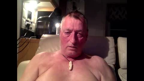 sail_naked online show from 12-18-25, 09:10