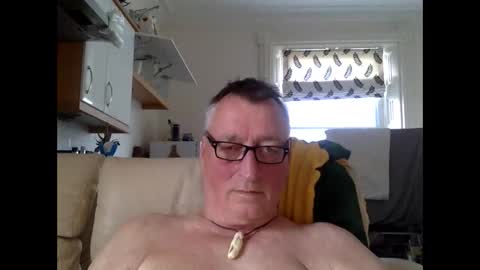 Snapshot of sail_naked chatting on 05-14-26, 06:15 sail_naked online show from 05-14-26, 06:15