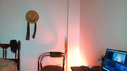 Sindy Scott online show from 07-04-26, 10:16