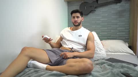 saimon  online show from 01-11-25, 06:33