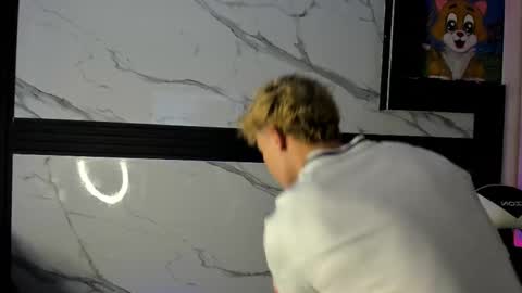 Snapshot of saimonvela chatting on 11-26-25, 11:00 Juan online show from 11-26-25, 11:00