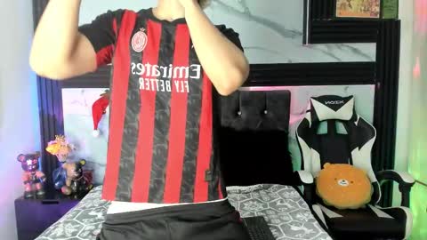 Juan online show from 12-19-25, 06:53