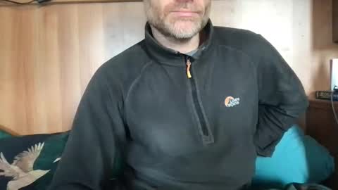 saint009 online show from 02-03-25, 10:58