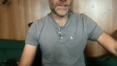 Snapshot of saint009 chatting on 05-09-26, 11:26 saint009 online show from 05-09-26, 11:26