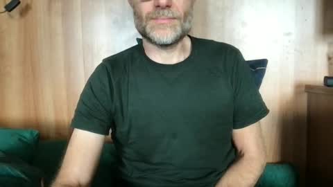 Snapshot of saint009 chatting on 06-09-26, 01:34 saint009 online show from 06-09-26, 01:34