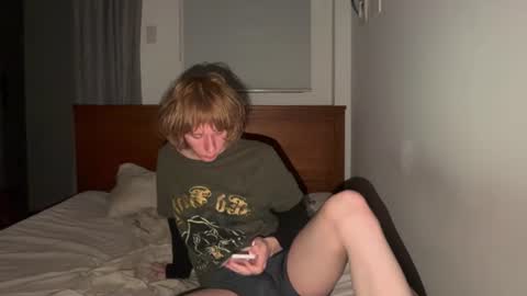 Snapshot of saintfawn chatting on 06-30-26, 02:51 saintfawn online show from 06-30-26, 02:51