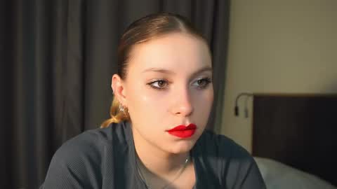 Snapshot of sairally chatting on 05-16-26, 07:34 Ariel online show from 05-16-26, 07:34
