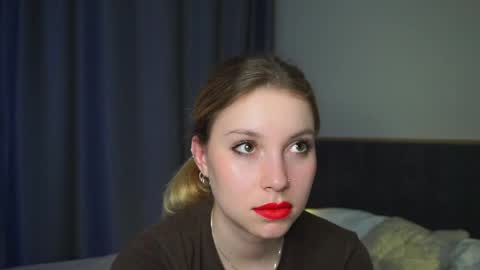 Snapshot of sairally chatting on 05-18-26, 07:52 Ariel online show from 05-18-26, 07:52