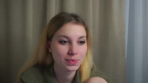 Snapshot of sairally chatting on 06-11-26, 10:52 Ariel online show from 06-11-26, 10:52